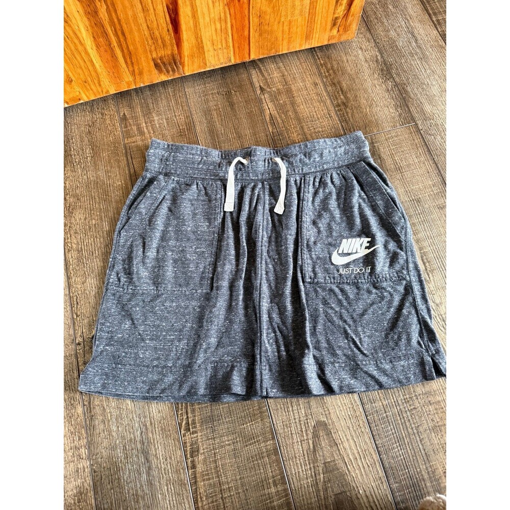 Nike Active Pull On Skirt Sz. Medium Charcoal Heather